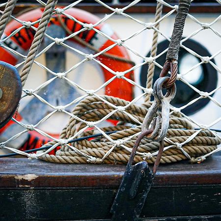 Ferienwohnungen Hafenresidenz Alter Speicher Lauterbach Putbus Eksteriør bilde